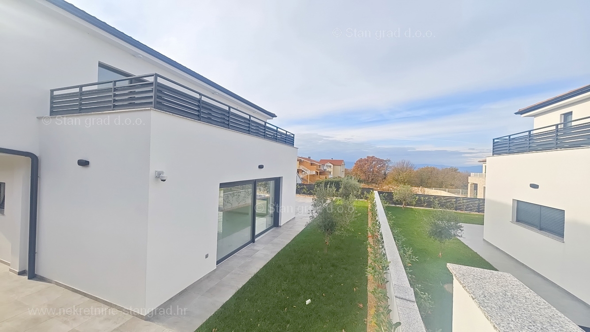 Casa In vendita - PRIMORSKO-GORANSKA KRK