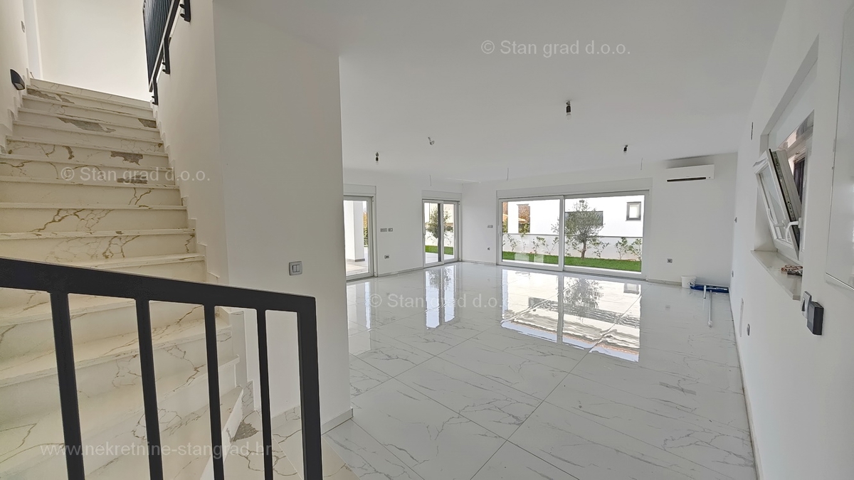 Casa In vendita - PRIMORSKO-GORANSKA KRK