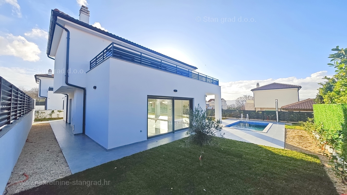 Casa In vendita - PRIMORSKO-GORANSKA KRK