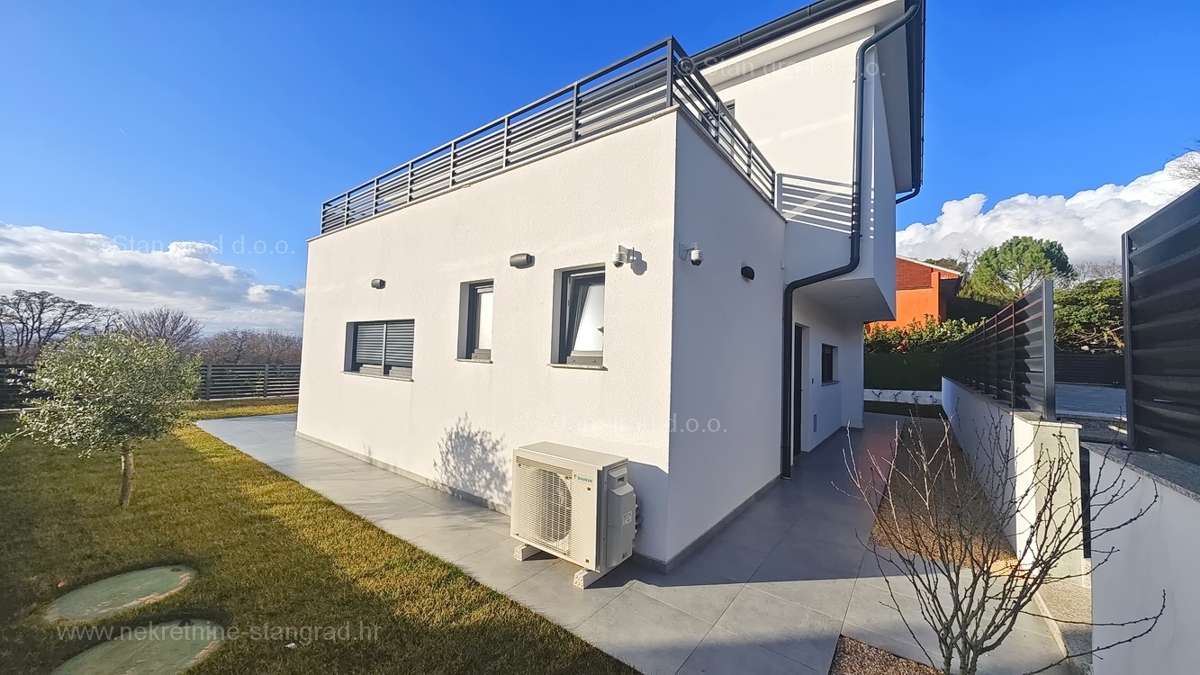 Casa In vendita - PRIMORSKO-GORANSKA KRK