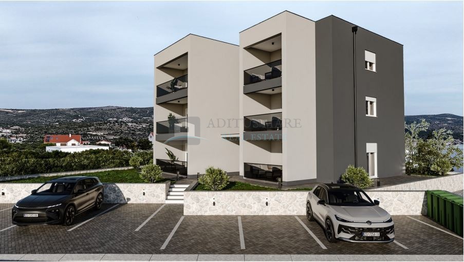 Appartement À vendre - ŠIBENSKO-KNINSKA ROGOZNICA