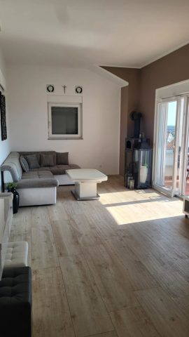 Stan Na prodaju - šibensko-kninska Vodice - foto 3/8