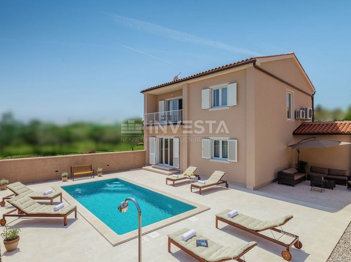 Casa In vendita PULA