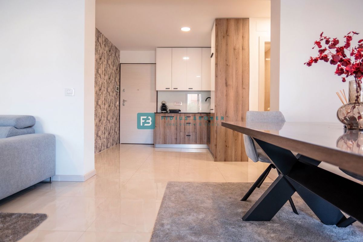 Flat For sale - ŠIBENSKO-KNINSKA VODICE
