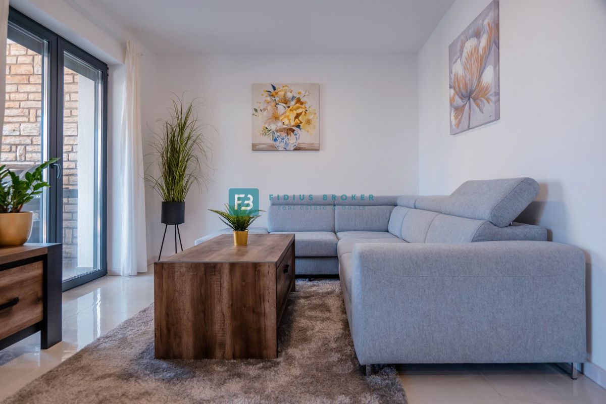 Flat For sale - ŠIBENSKO-KNINSKA VODICE
