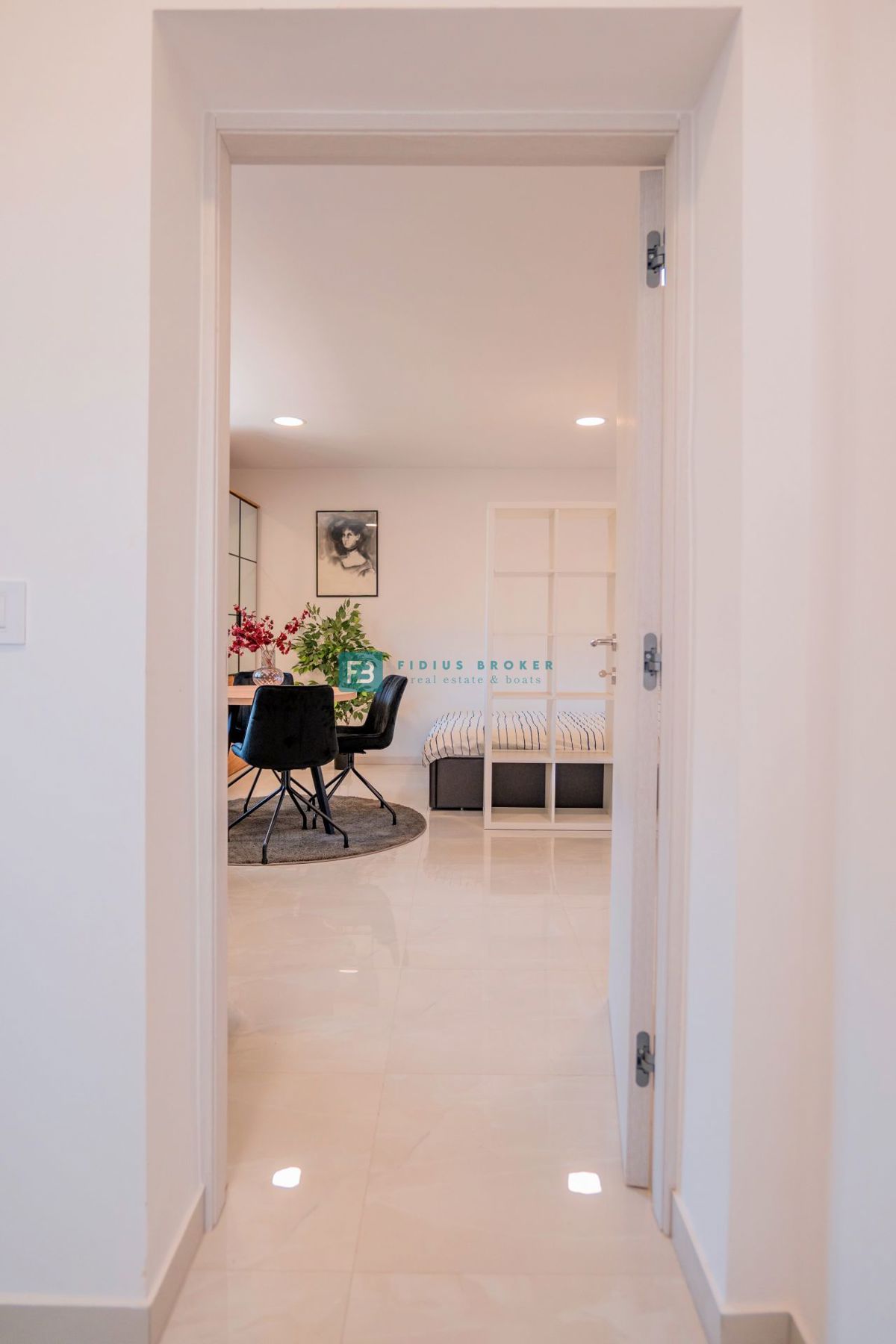 Flat For sale - ŠIBENSKO-KNINSKA VODICE