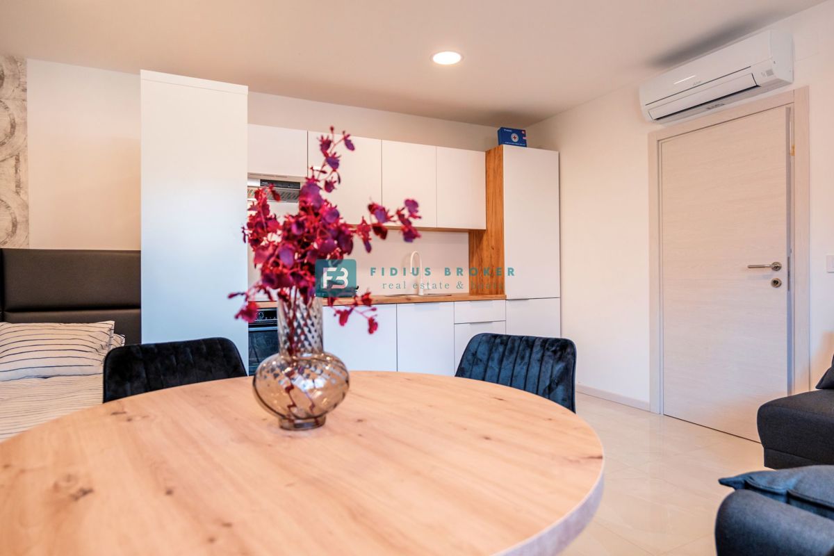 Flat For sale - ŠIBENSKO-KNINSKA VODICE
