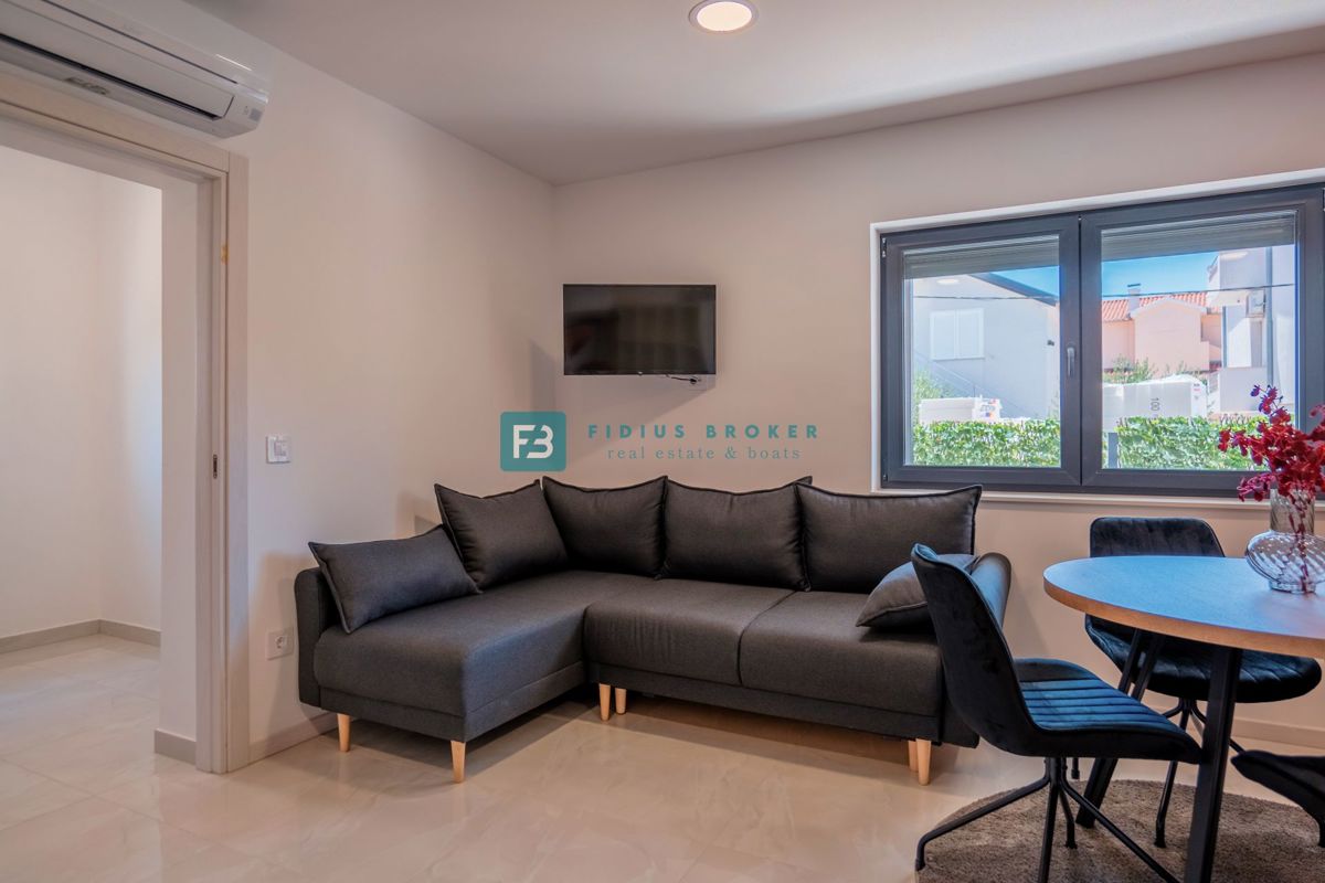 Flat For sale - ŠIBENSKO-KNINSKA VODICE