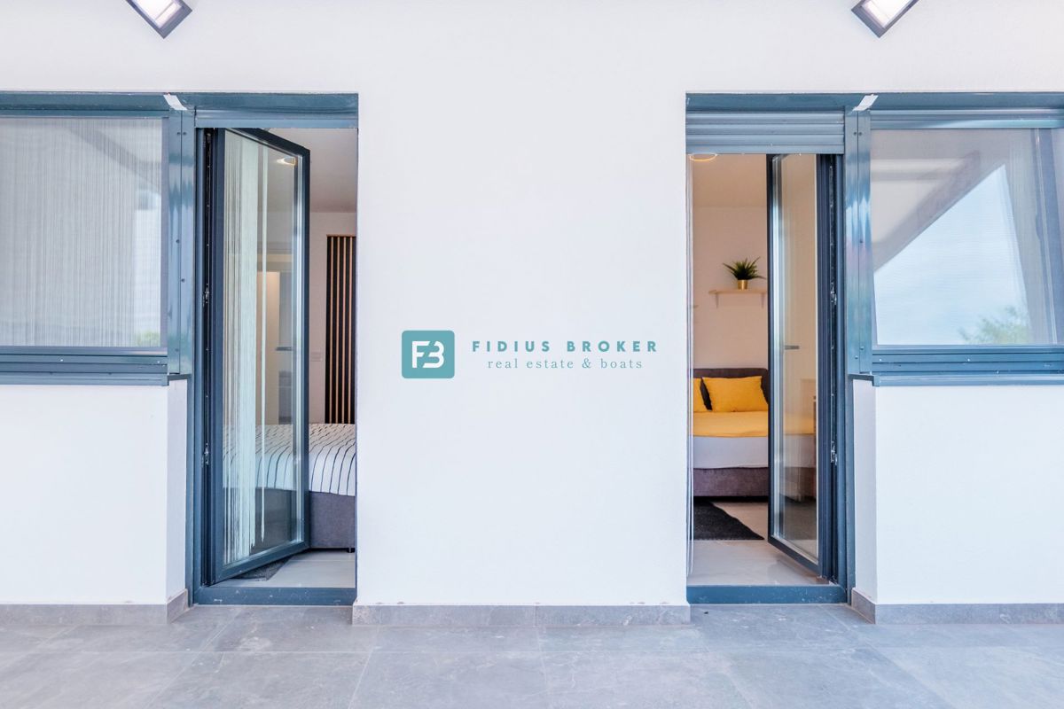 Flat For sale - ŠIBENSKO-KNINSKA VODICE