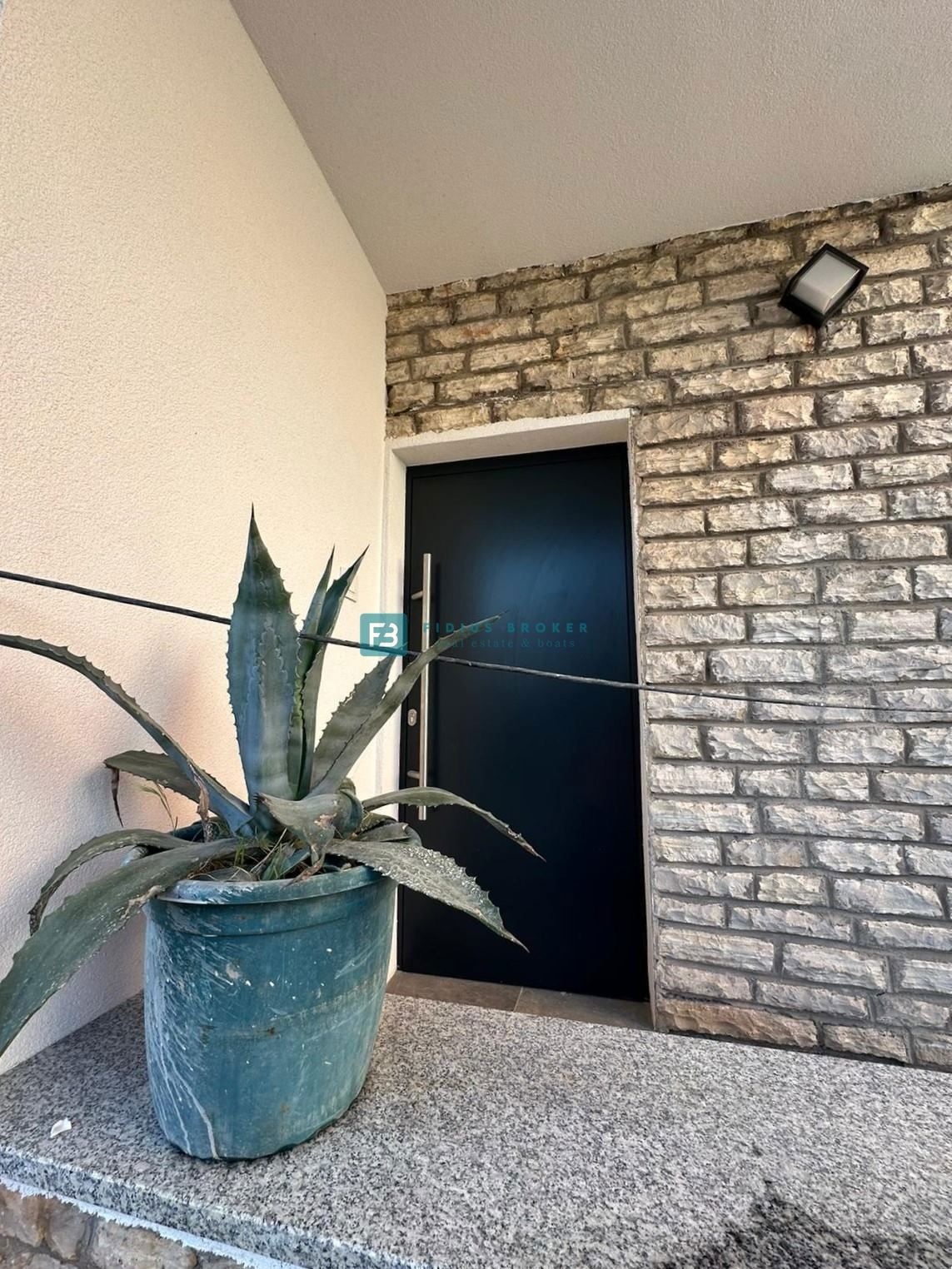 Flat For sale - ŠIBENSKO-KNINSKA VODICE