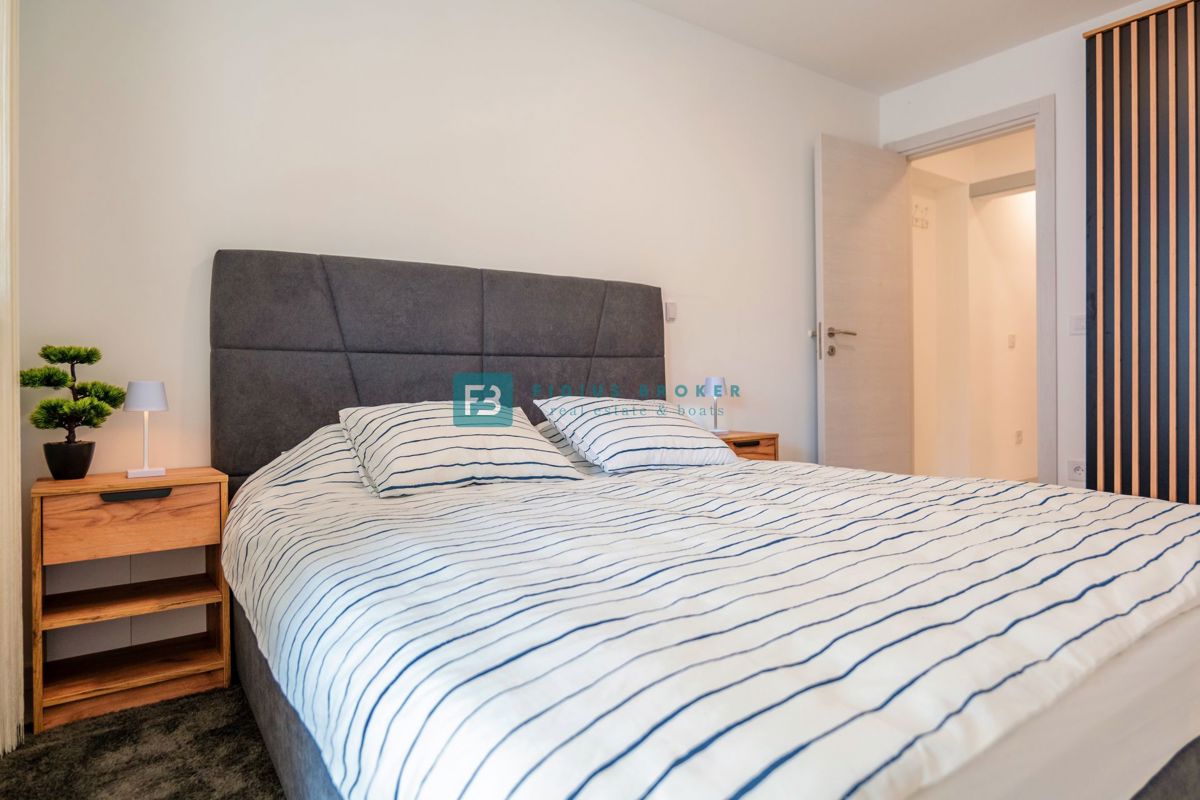 Flat For sale - ŠIBENSKO-KNINSKA VODICE
