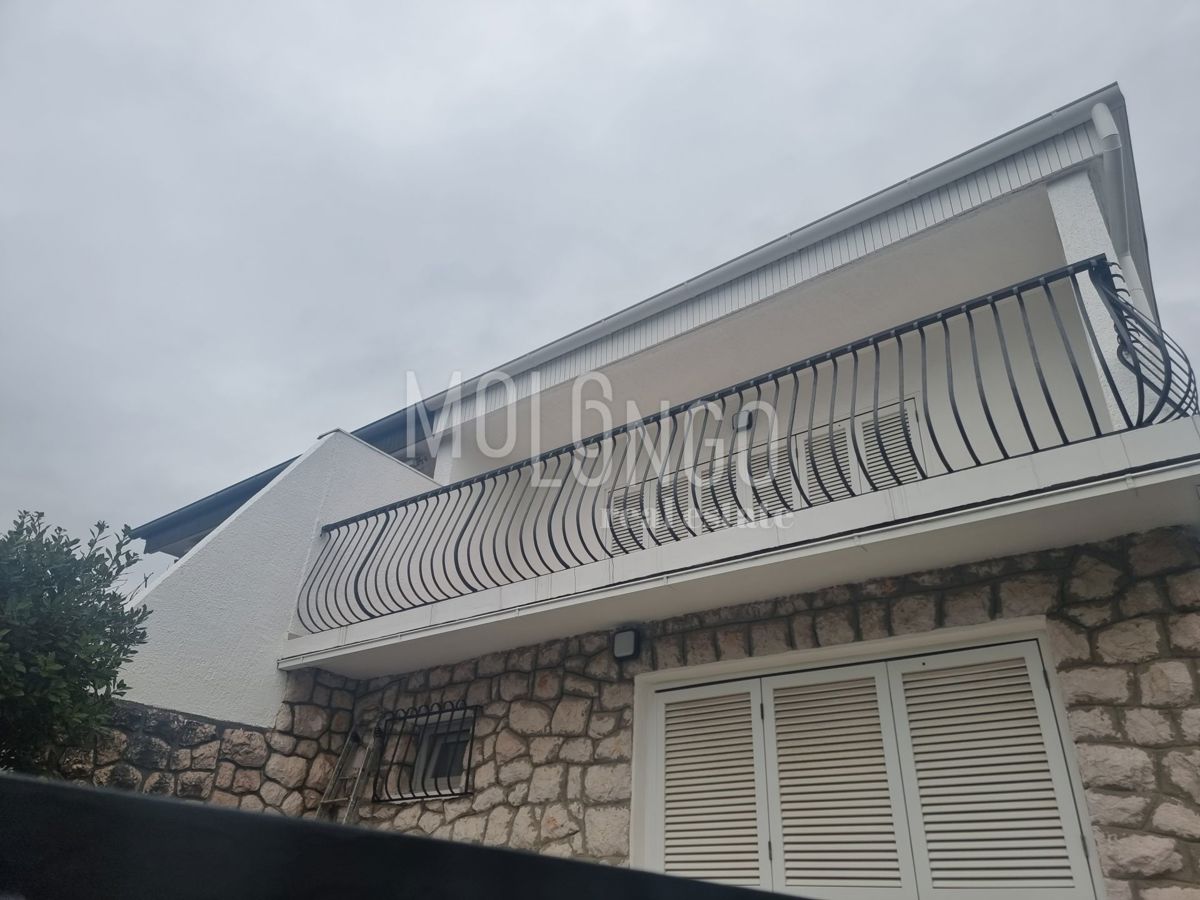 House For sale - Primorsko-goranska Novi Vinodolski - foto 1/17