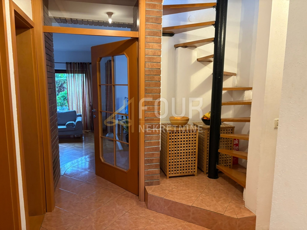 Casa In vendita - PRIMORSKO-GORANSKA VIŠKOVO
