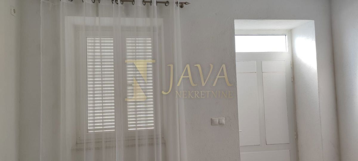 Kuća Na prodaju - PRIMORSKO-GORANSKA CRIKVENICA