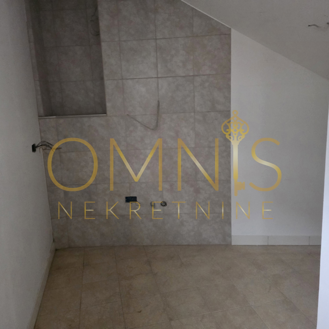 Appartamento In vendita - PRIMORSKO-GORANSKA KASTAV