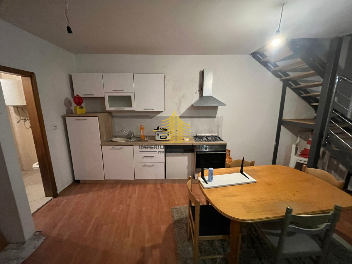 Appartement À louer - SPLITSKO-DALMATINSKA TROGIR