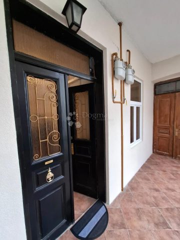 Poslovni prostori za najem 90 m² – Zagreb
