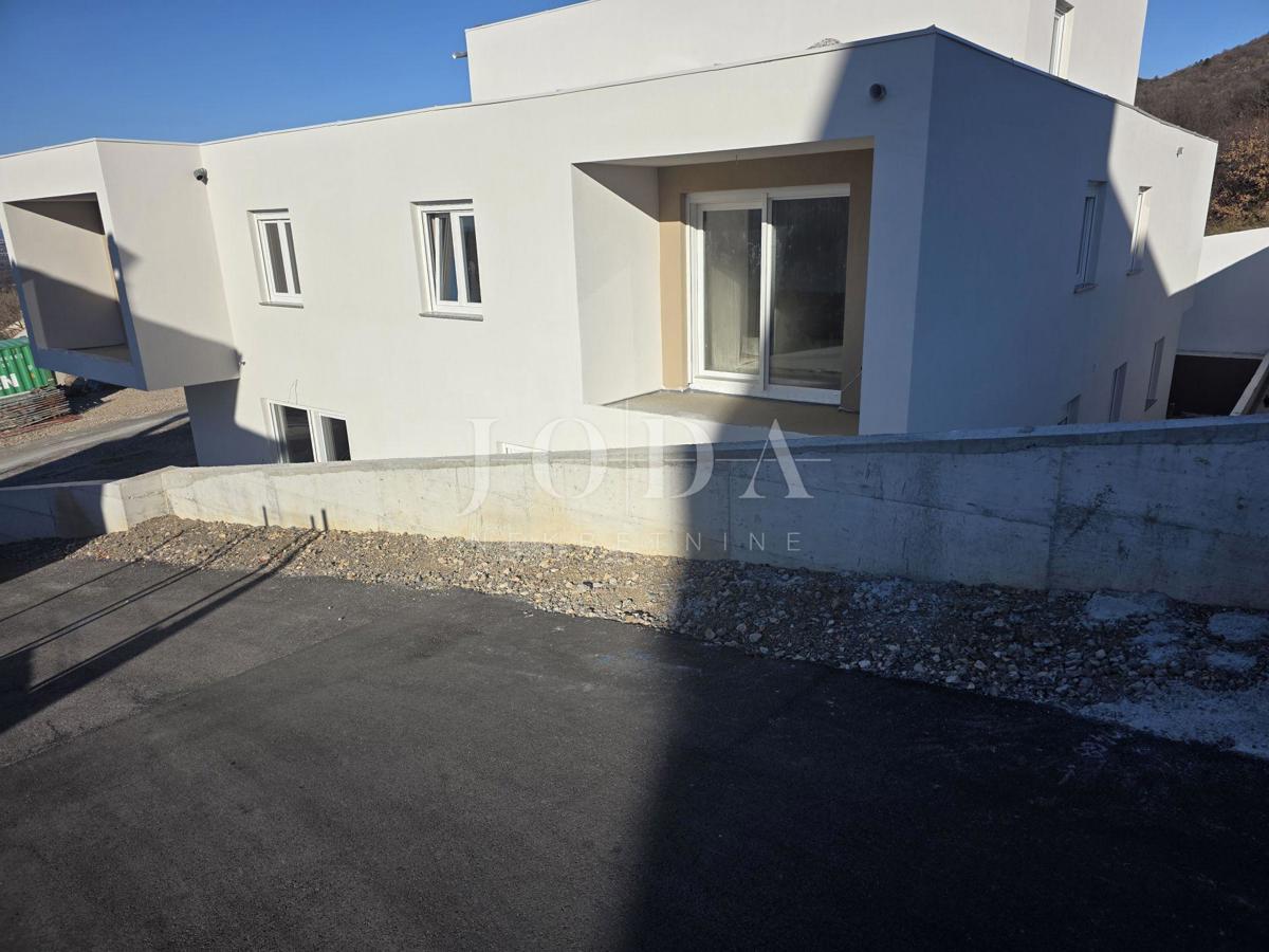 Appartement À vendre - PRIMORSKO-GORANSKA BAKAR