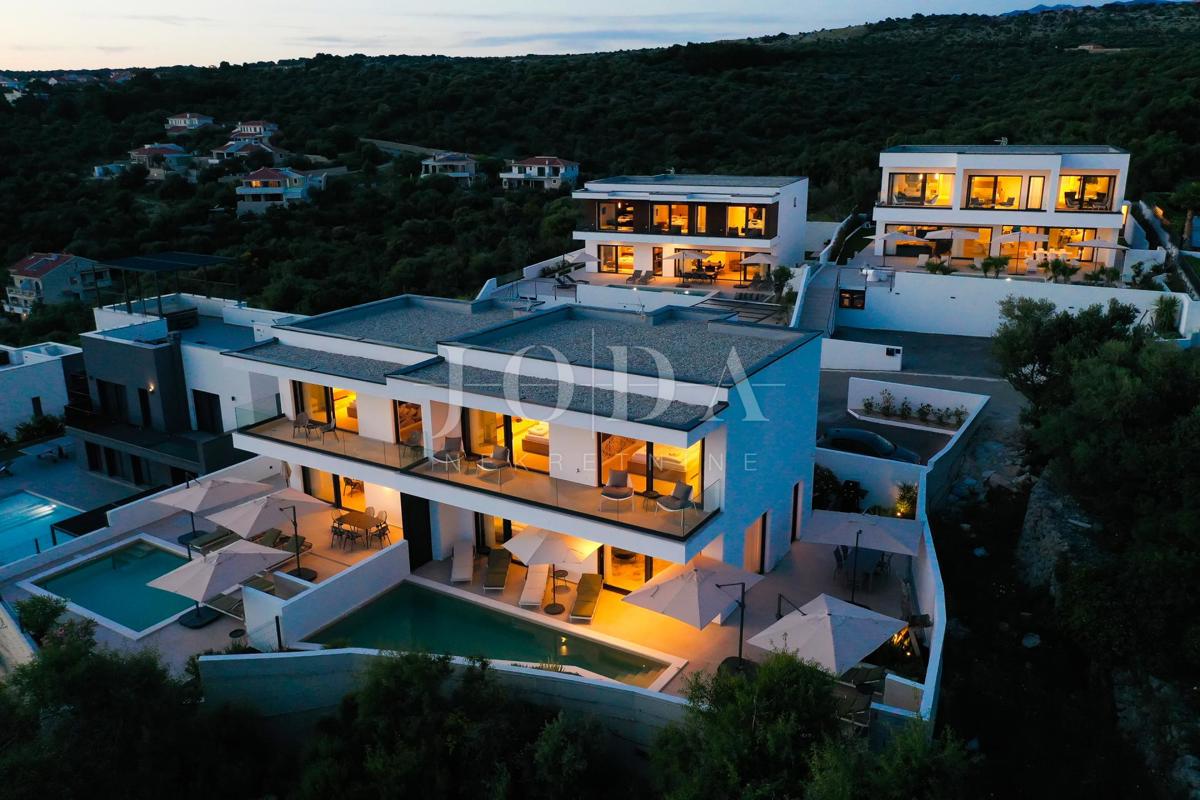 Haus Zu verkaufen - LIČKO-SENJSKA NOVALJA