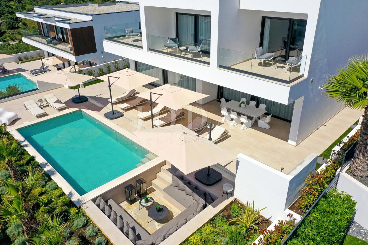 Haus Zu verkaufen - LIČKO-SENJSKA NOVALJA