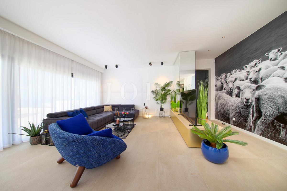 Haus Zu verkaufen - LIČKO-SENJSKA NOVALJA