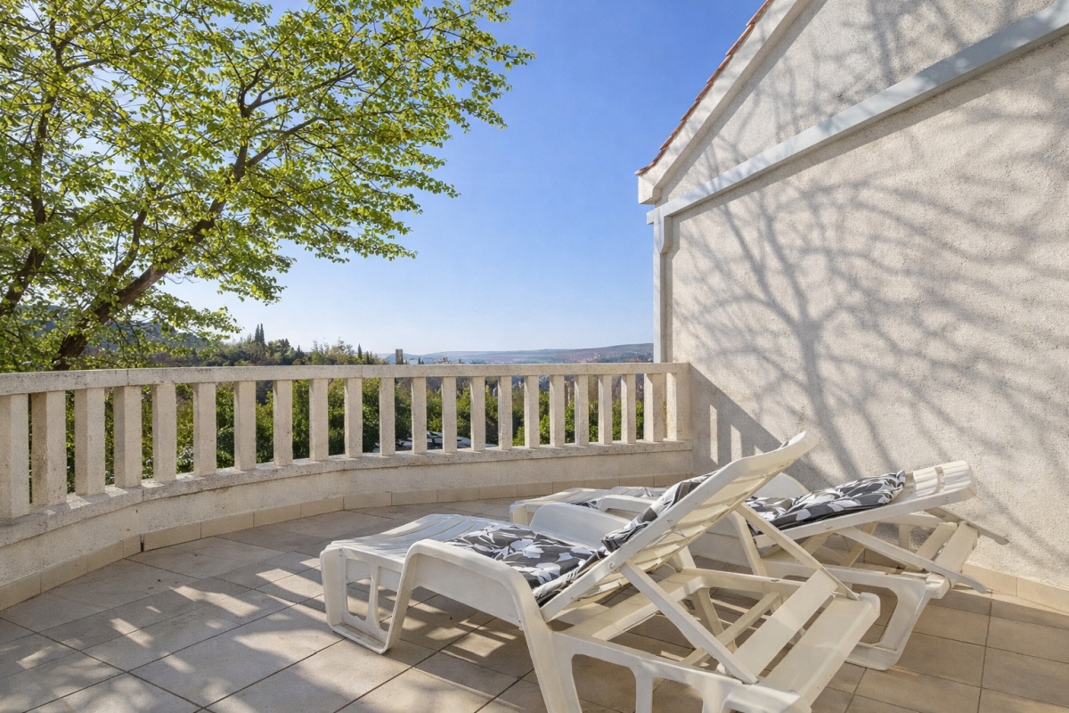 Casa In vendita - SPLITSKO-DALMATINSKA SPLIT