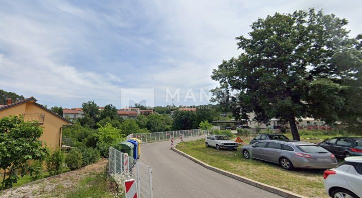 Land for sale 2400 m² – Viškovo