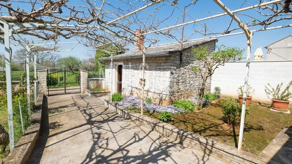 Casa In vendita - Istarska žminj - foto 2/10