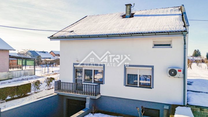 Hiša na predaj 200 m² – Osijek