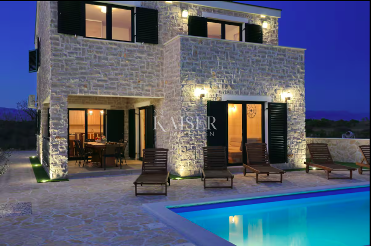 Casa In vendita - ZADARSKA PRIVLAKA