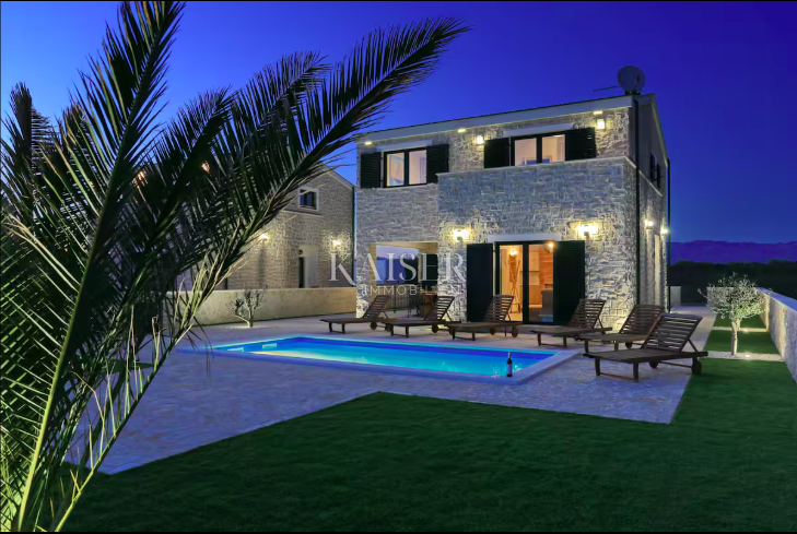Casa In vendita - ZADARSKA PRIVLAKA