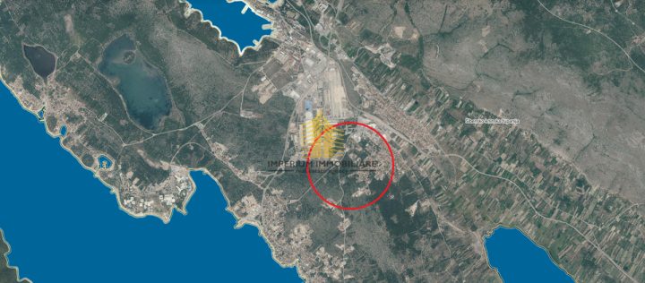 Grundstück zu verkaufen 15546 m² – Šibenik