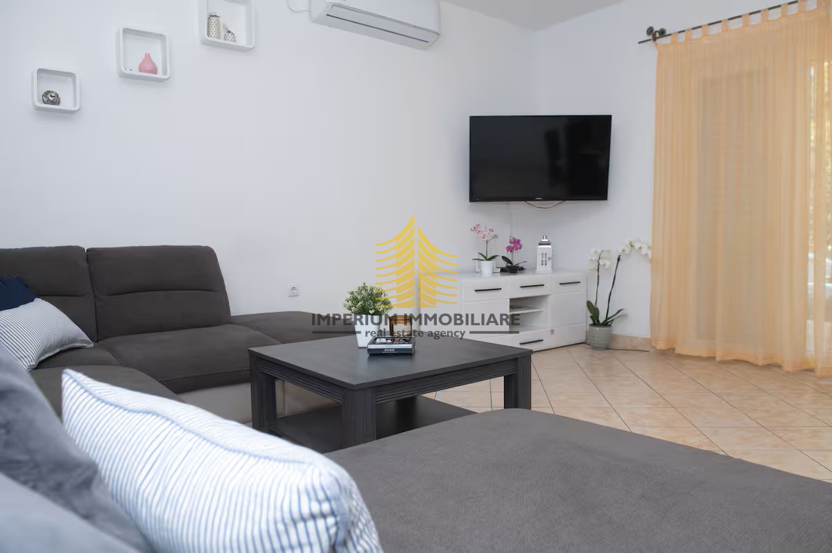 Haus Zu verkaufen - SPLITSKO-DALMATINSKA PODSTRANA