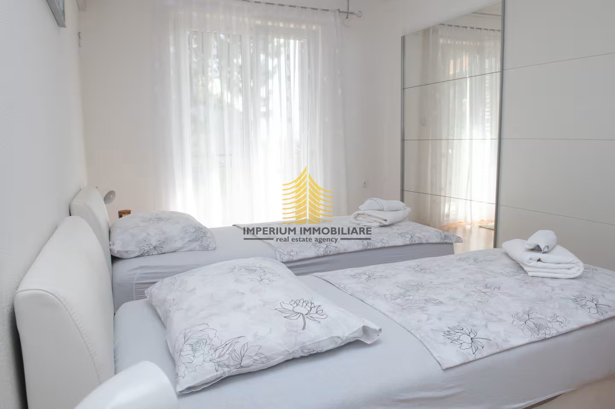 Haus Zu verkaufen - SPLITSKO-DALMATINSKA PODSTRANA