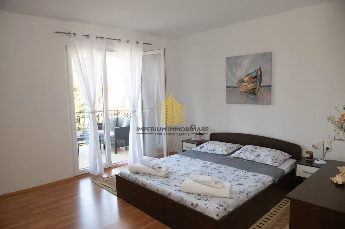 Haus Zu verkaufen - SPLITSKO-DALMATINSKA PODSTRANA