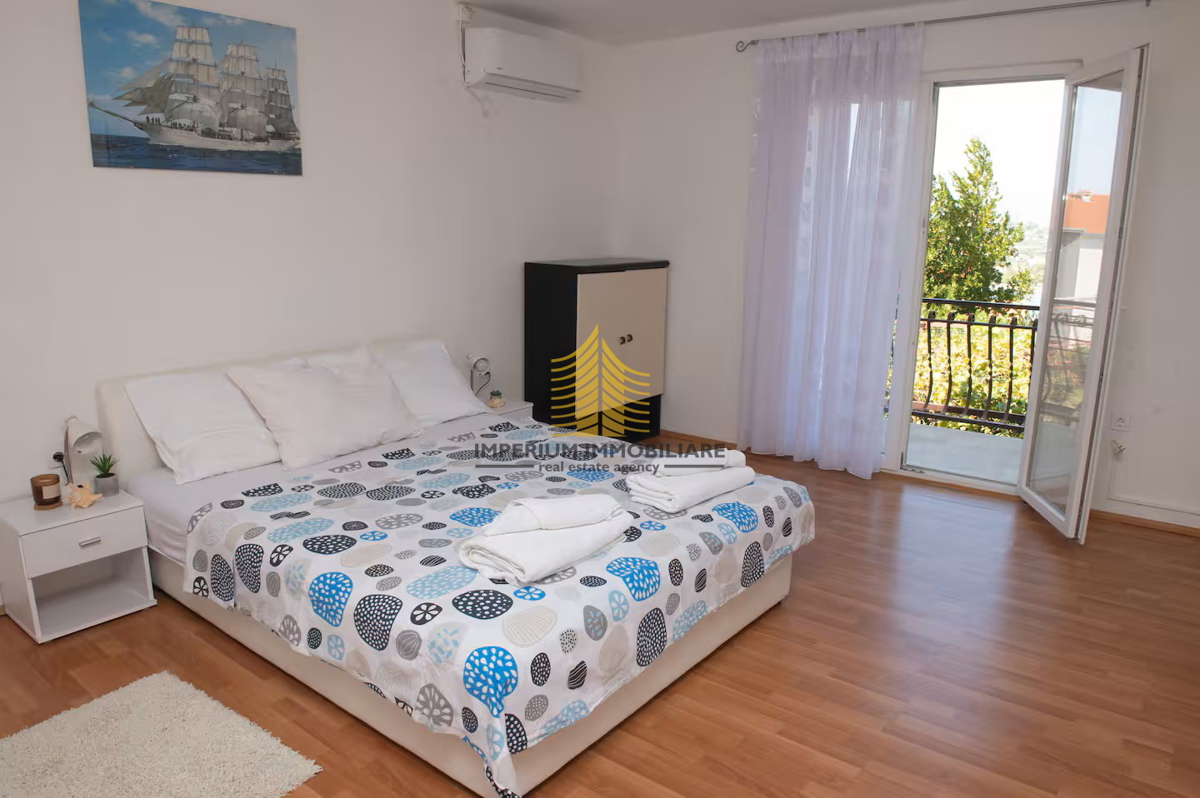 Haus Zu verkaufen - SPLITSKO-DALMATINSKA PODSTRANA