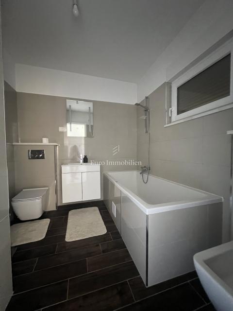 House For sale - PRIMORSKO-GORANSKA NOVI VINODOLSKI
