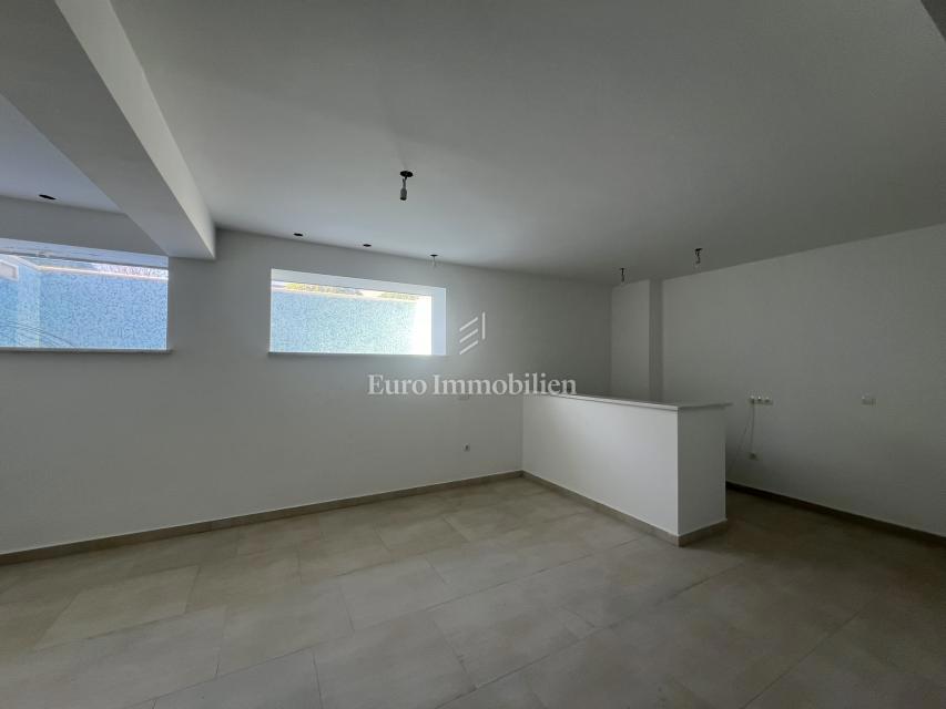 House For sale - PRIMORSKO-GORANSKA NOVI VINODOLSKI