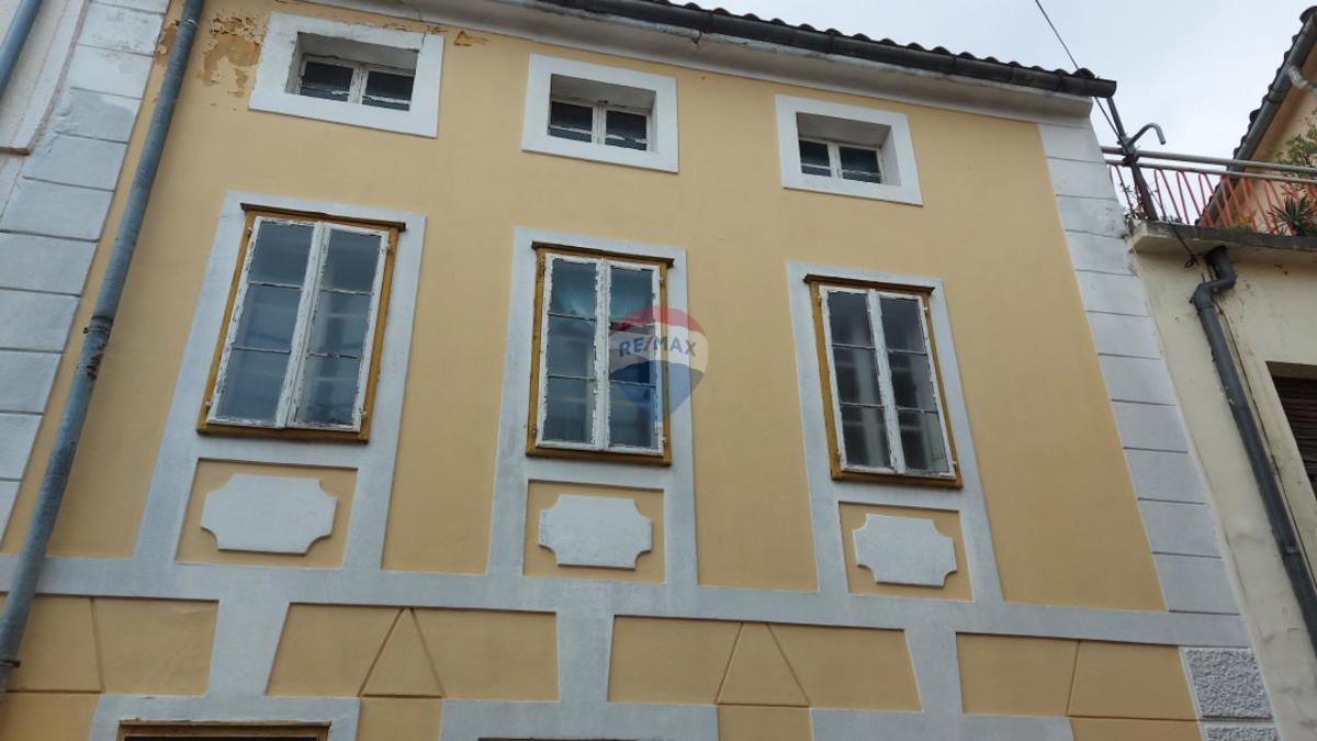 Kuća Na prodaju - PRIMORSKO-GORANSKA CRIKVENICA