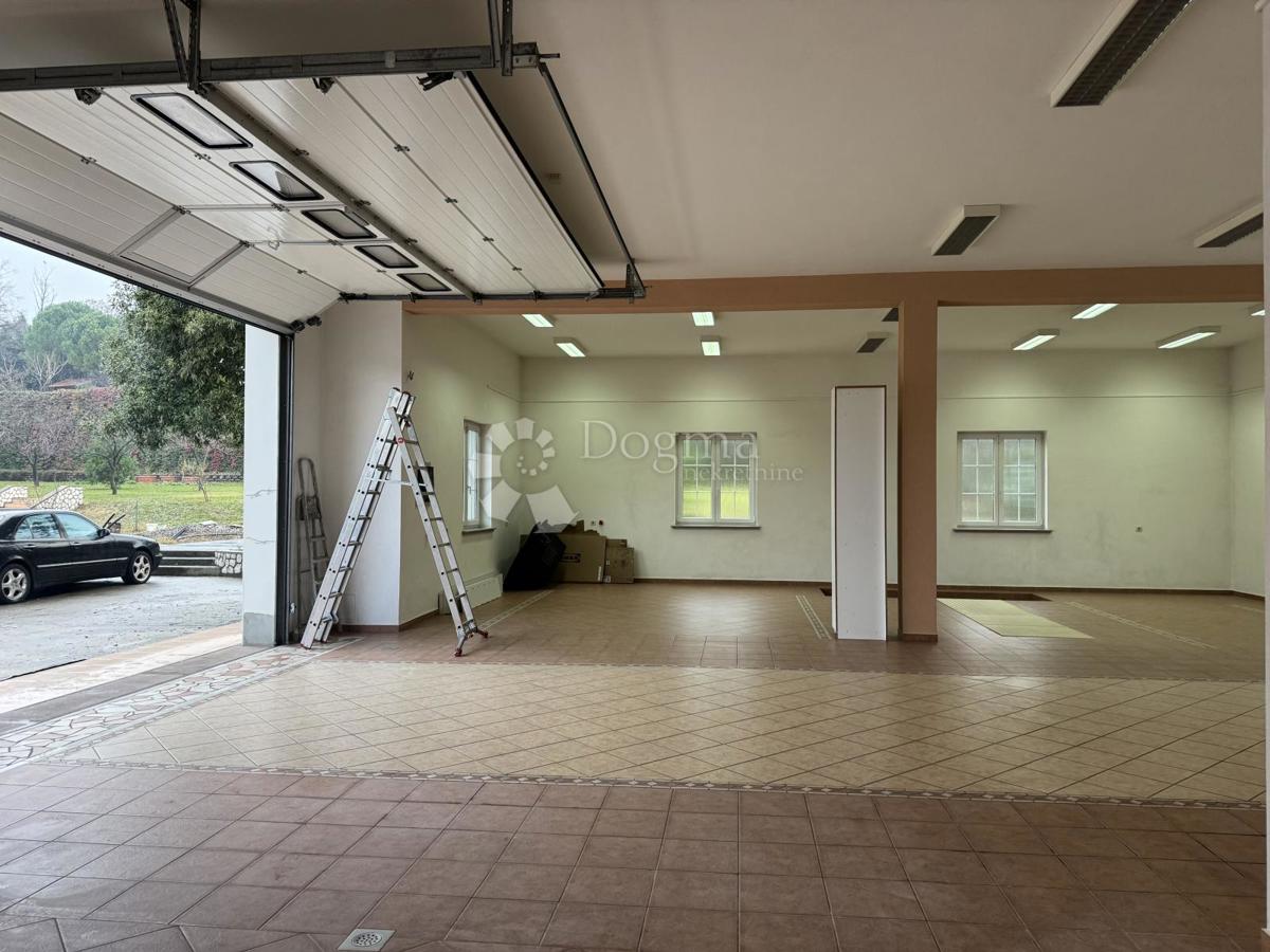 Lokal użytkowy Do wynajęcia - Primorsko-goranska Rijeka - foto 2/9