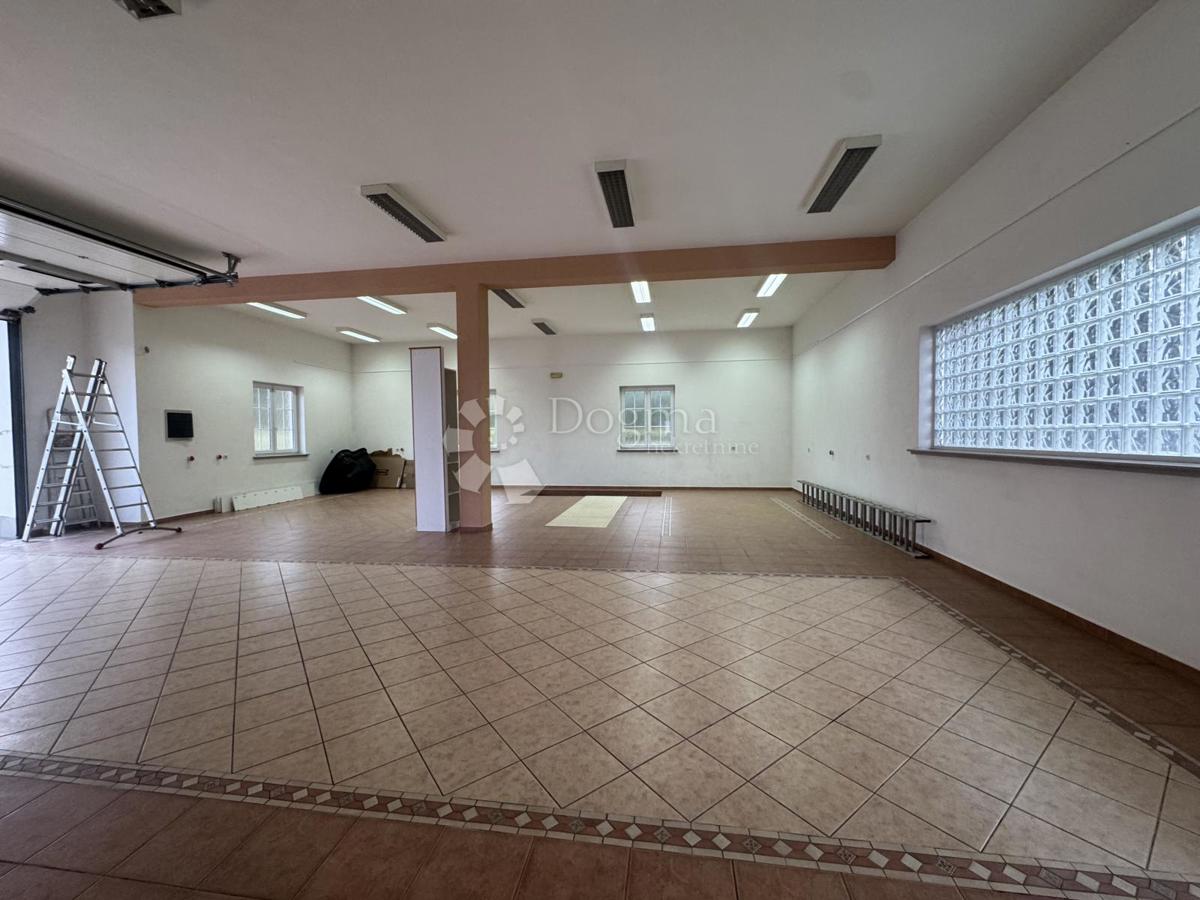 Lokal użytkowy Do wynajęcia - Primorsko-goranska Rijeka - foto 3/9