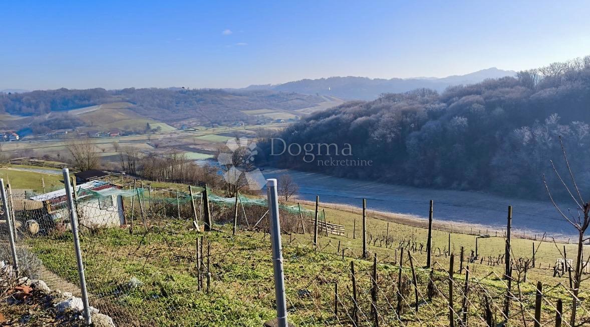 Zemljište Na prodaju - KRAPINSKO-ZAGORSKA KRAPINSKE TOPLICE