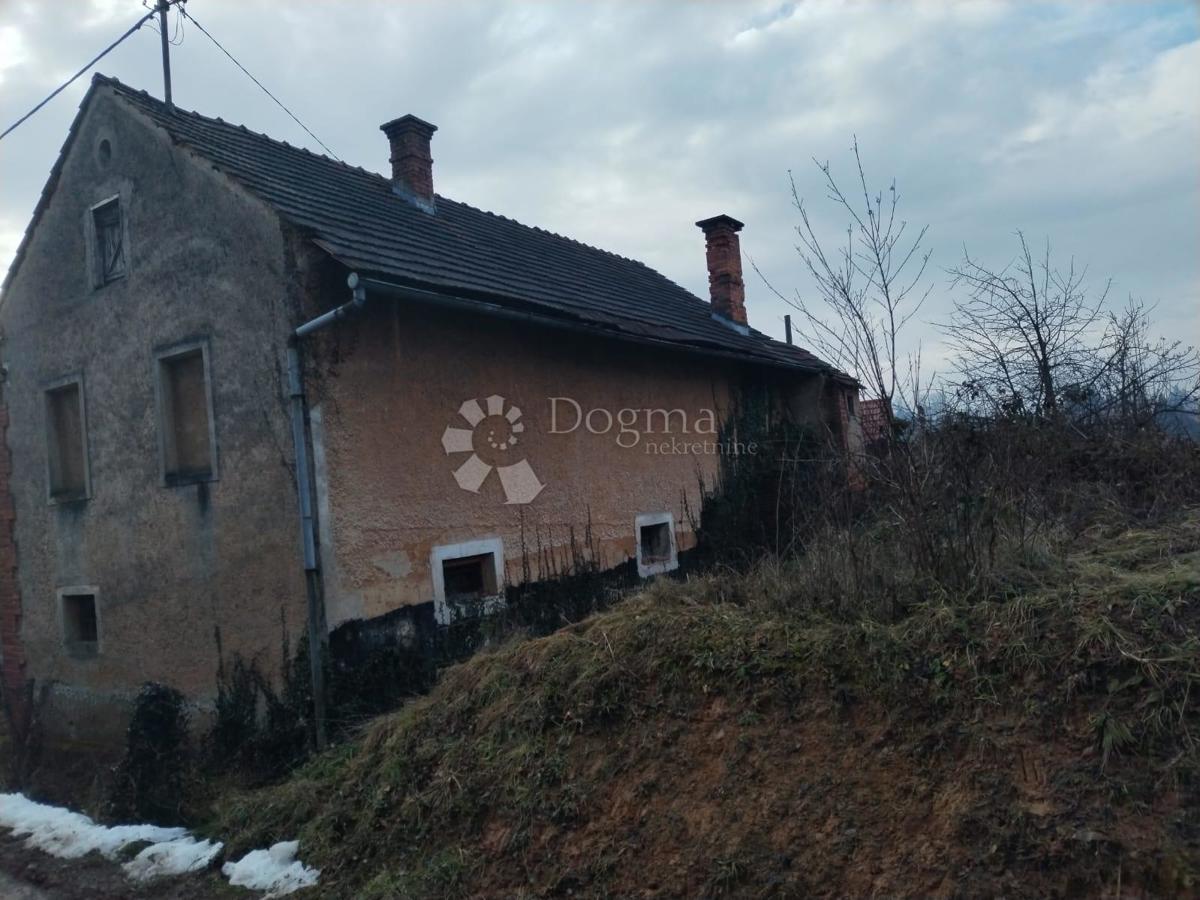Kuća Na prodaju - Karlovačka Karlovac - foto 2/9