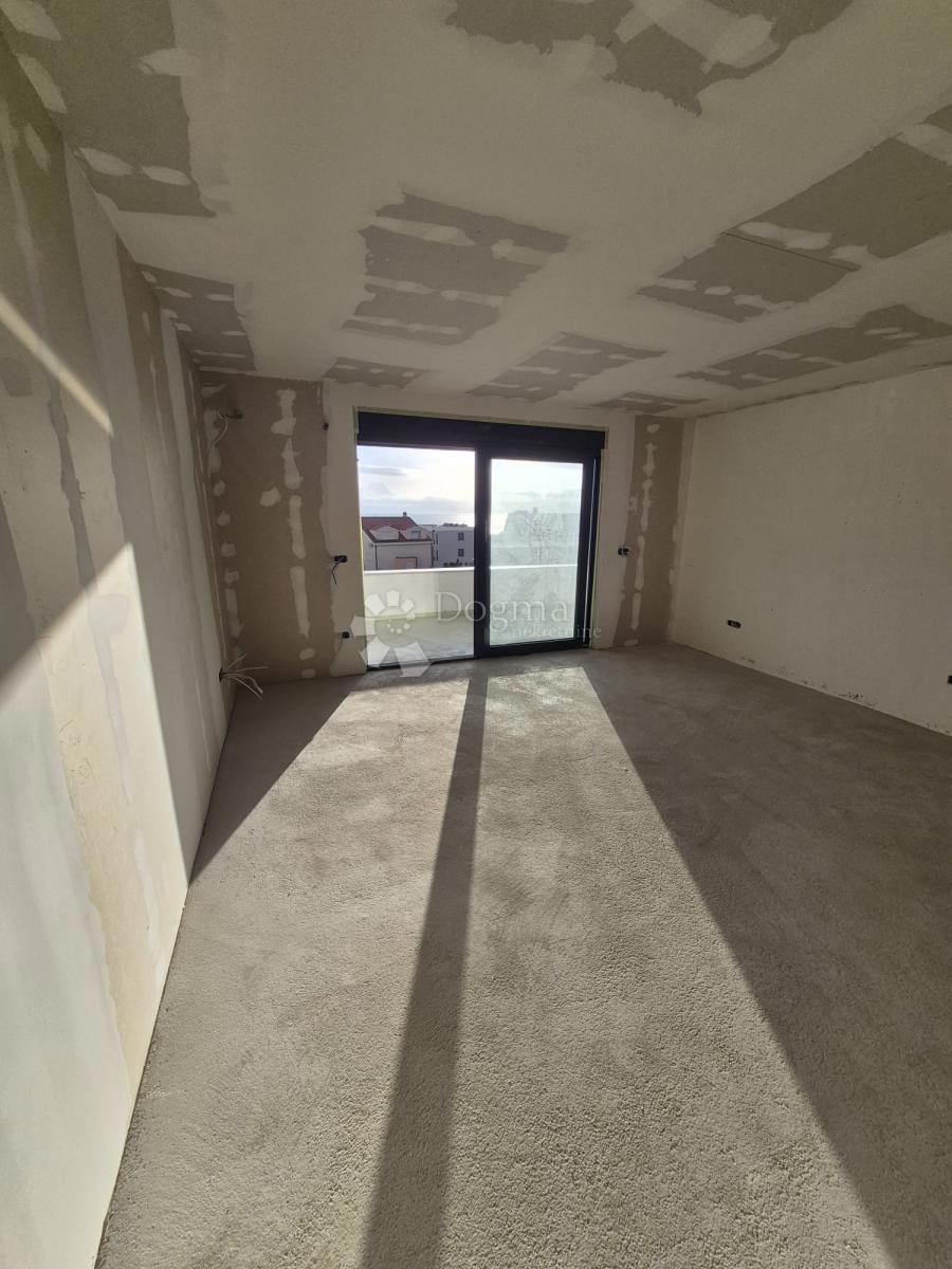 Apartment Zu verkaufen - SPLITSKO-DALMATINSKA BAŠKA VODA