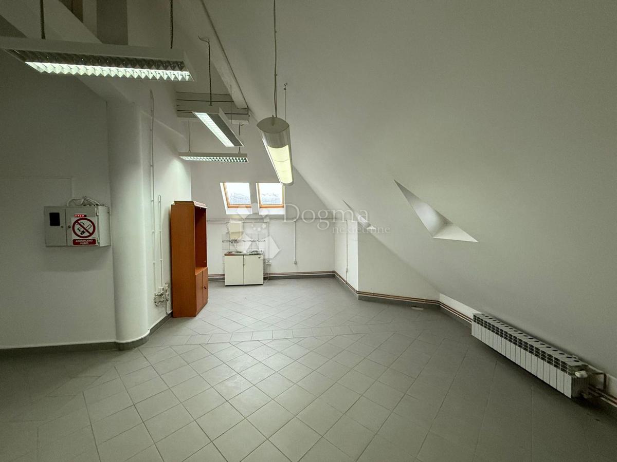 Komerčné Na predaj - MEĐIMURSKA ČAKOVEC