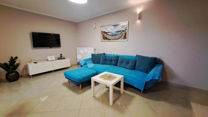 Appartement À louer - Primorsko-goranska Bakar - foto 2/14