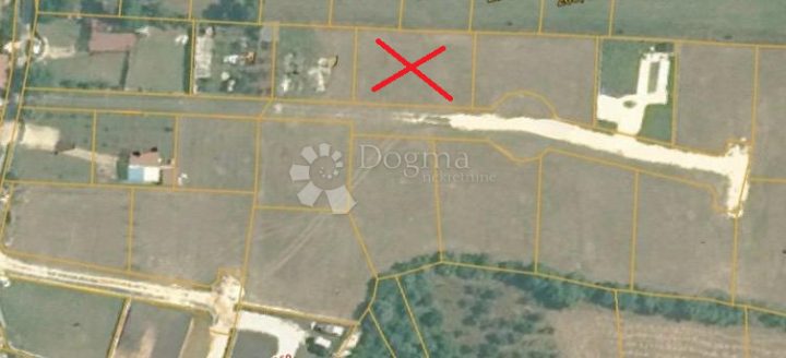Pozemok na predaj 732 m² – Marčana