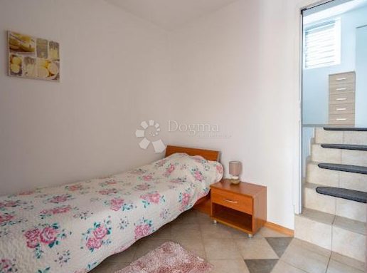 Stan Na prodaju - Istarska Rovinj - foto 5/12