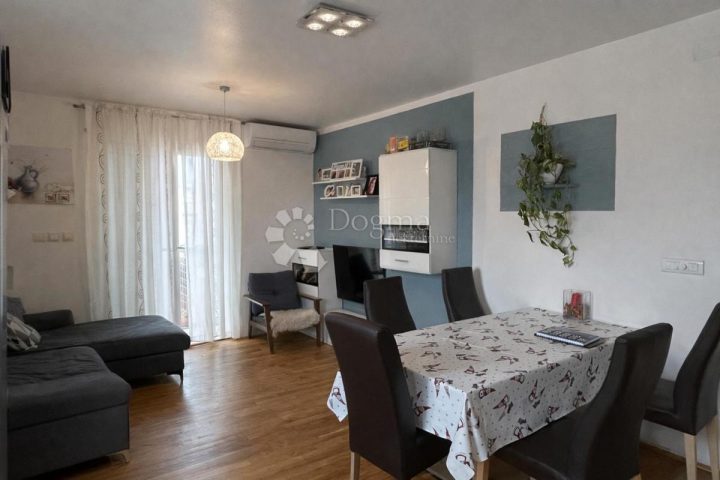 Apartmán na prodej 64 m² – Pula