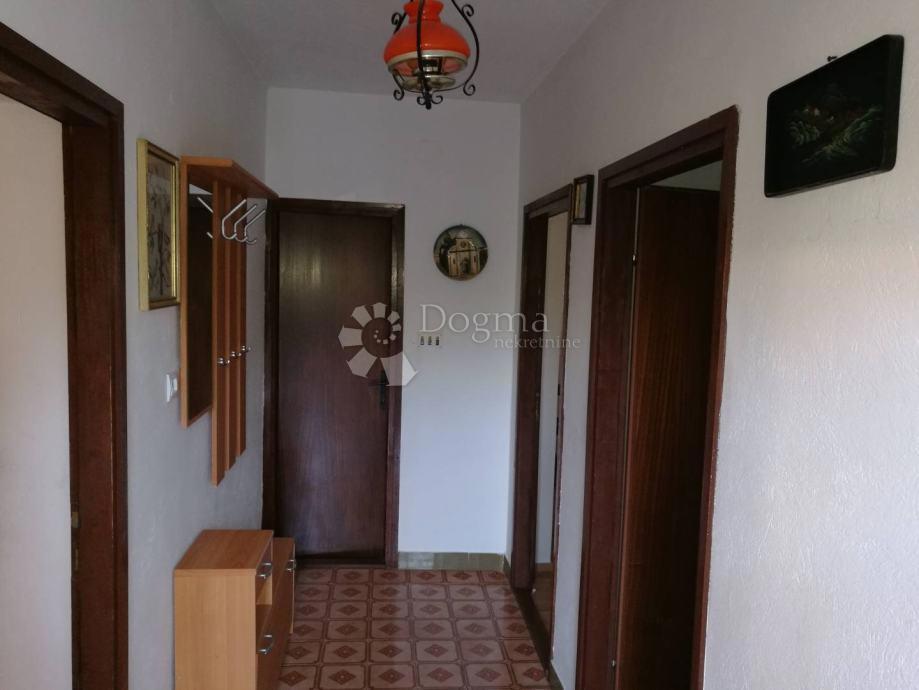 Maison À vendre - ŠIBENSKO-KNINSKA TRIBUNJ